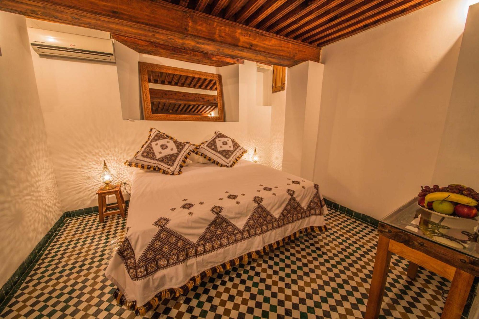 Riad Gzira Fez Quarto foto
